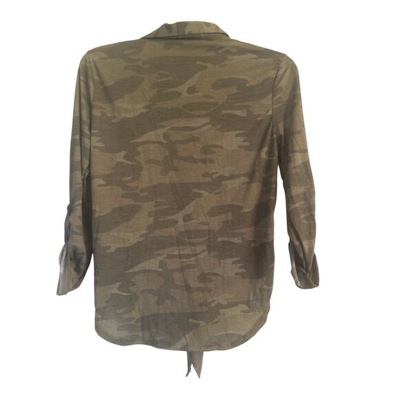 NWOT Project 28 Women's Camo Knit Button Front Blouse Adjustable Sleeve Sz Med - Picture 4 of 6